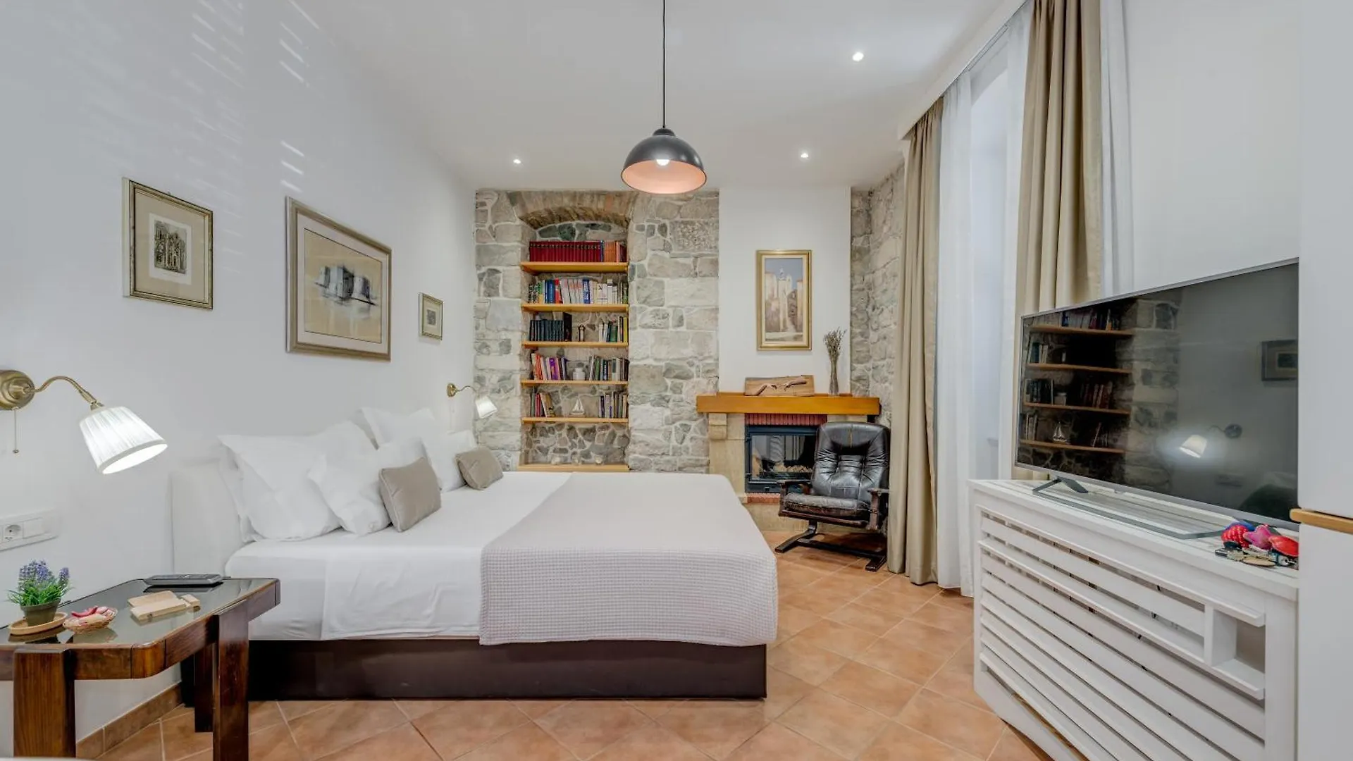 Gasthuis Victoria Luxury Rooms - Split Downtown