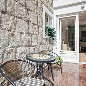 The Garden Rooms&suites *** Split