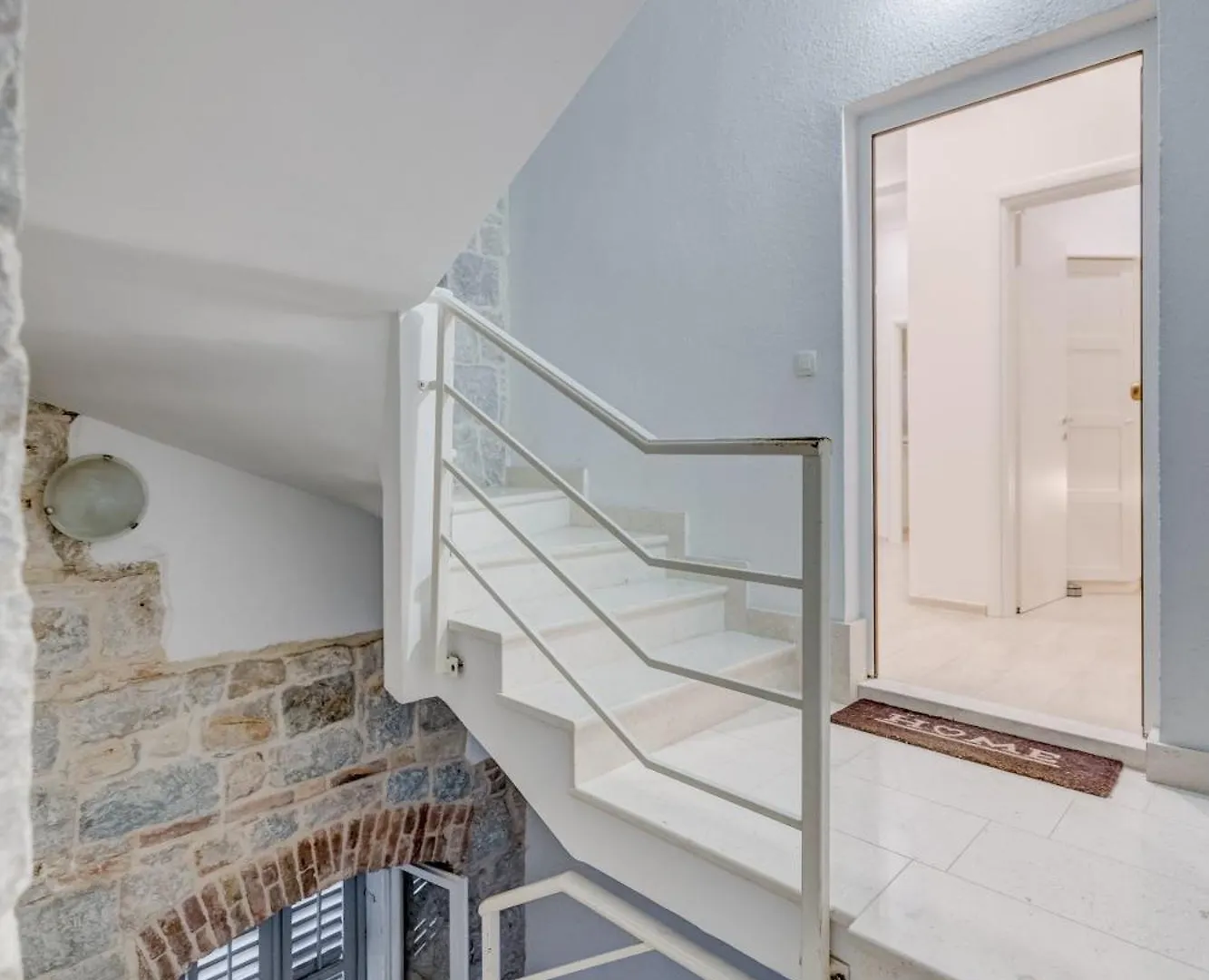 Victoria Luxury Rooms - Split Downtown Guest house