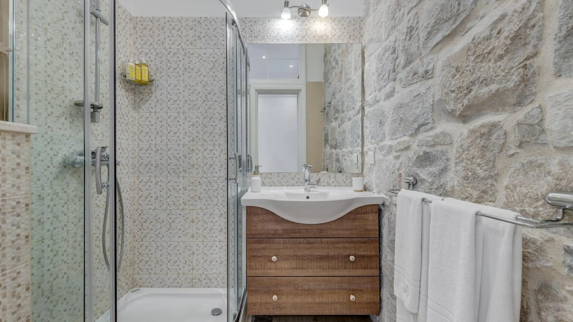 Victoria Luxury Rooms - Split Downtown