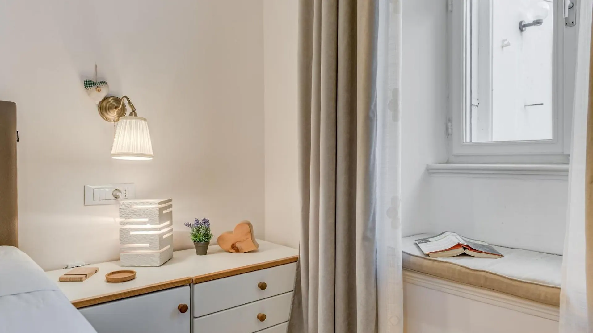 **** Guest house Victoria Luxury Rooms - Split Downtown Croatia