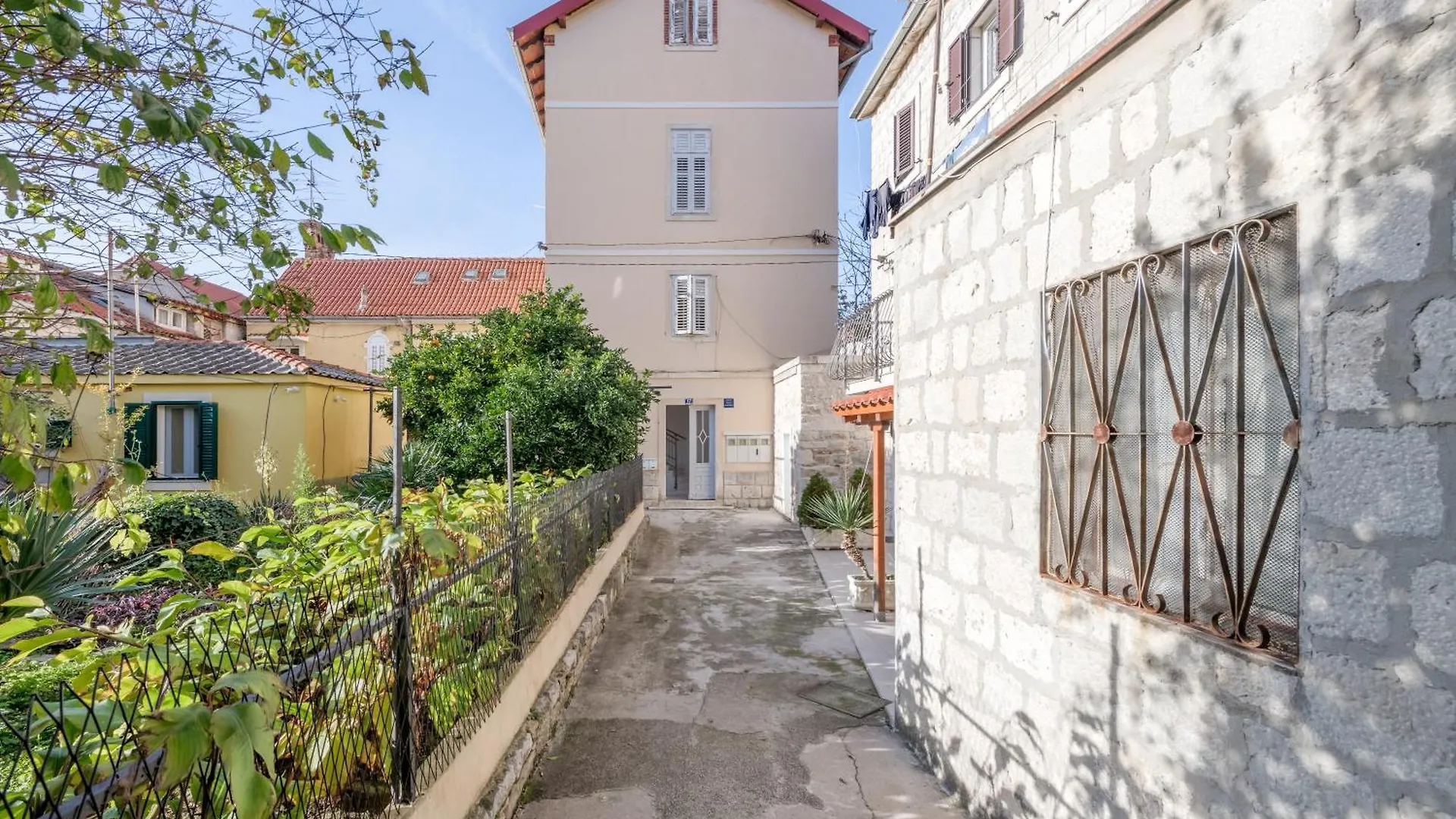 Victoria Luxury Rooms - Split Downtown 4*,  Croatia