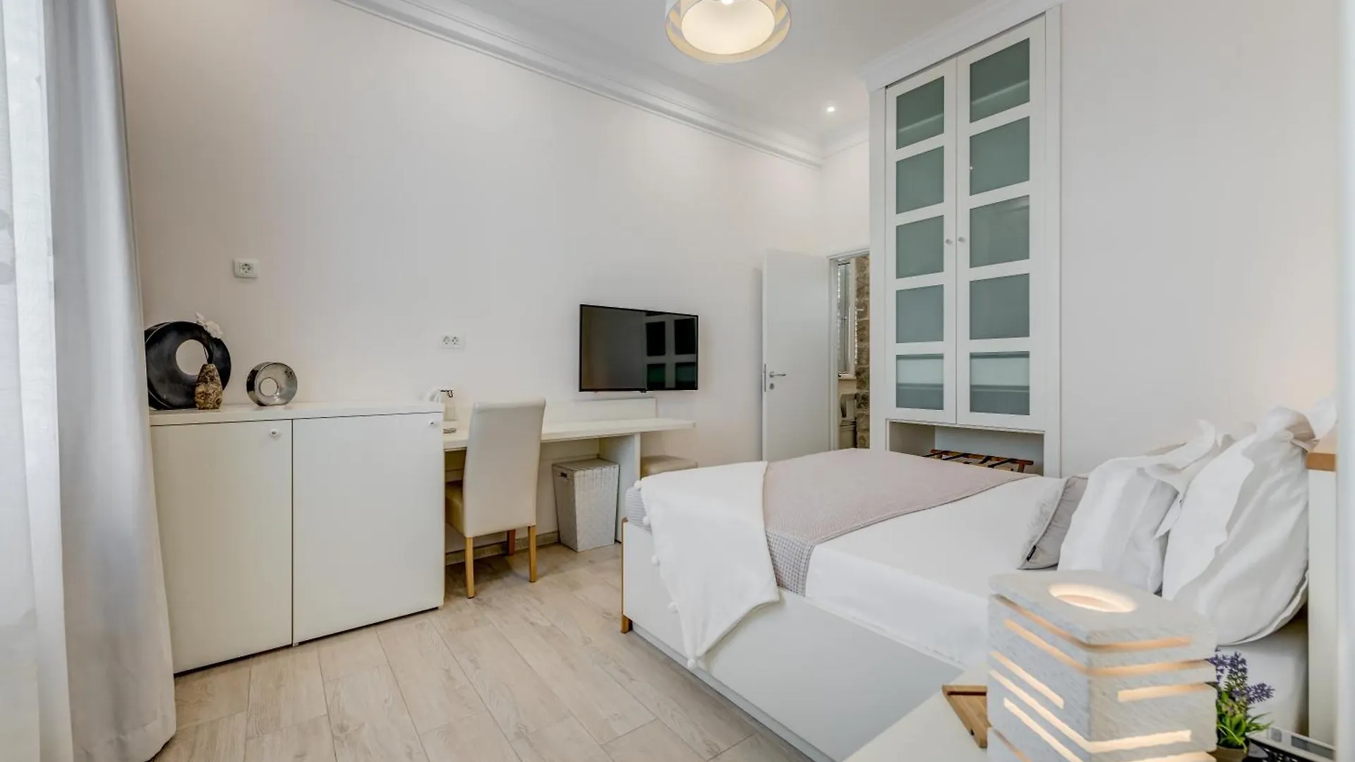 Victoria Luxury Rooms - Split Downtown